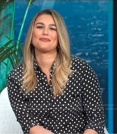 Carissa's black polka dot shirt on E! News Daily Pop
