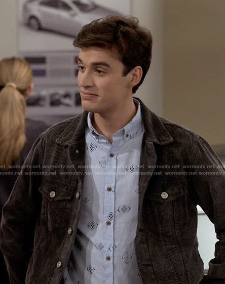 Freddie's blue printed shirt and corduroy jacket on Call Your Mother