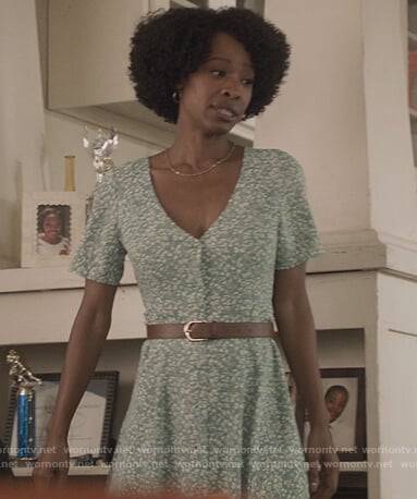 Grace's green floral print dress on All American