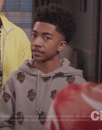 Jack's gray Tupac print hoodie on Black-ish