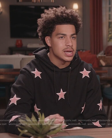 Junior's black star patch hoodie on Black-ish