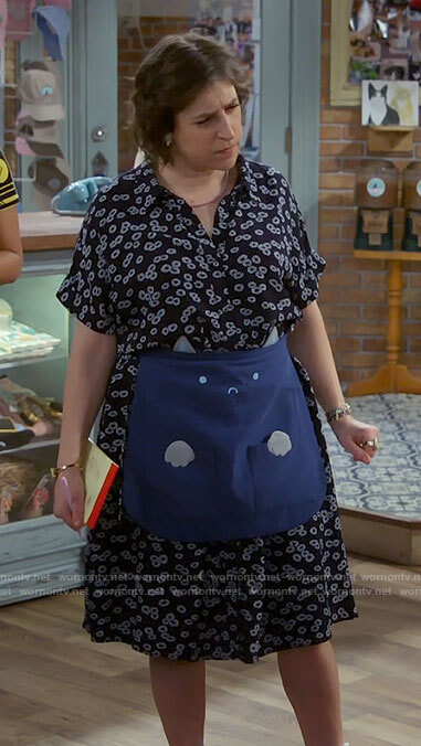 Kat's navy daisy print shirtdress on Call Me Kat