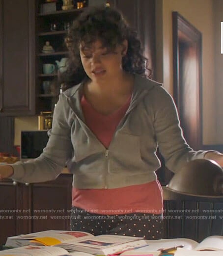 Maggie's grey ribbed hoodie on Charmed