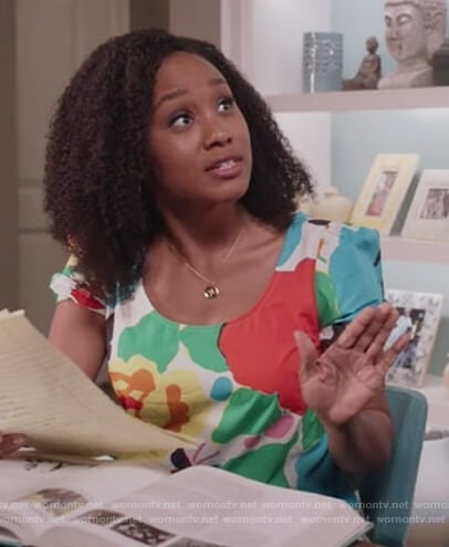 Olivia's floral scoop neck top on Black-ish