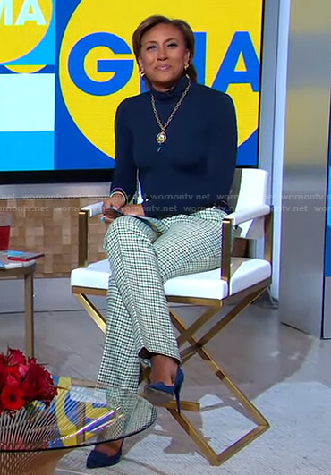 Robin's navy turtleneck and check pants on Good Morning America