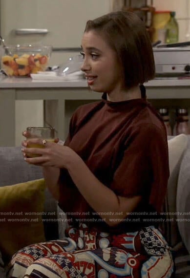 Celia's printed culottes and burgundy blouse on Call Your Mother