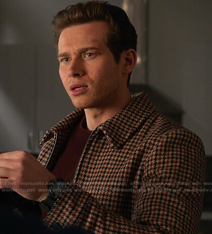 Buck's houndstooth jacket on 9-1-1