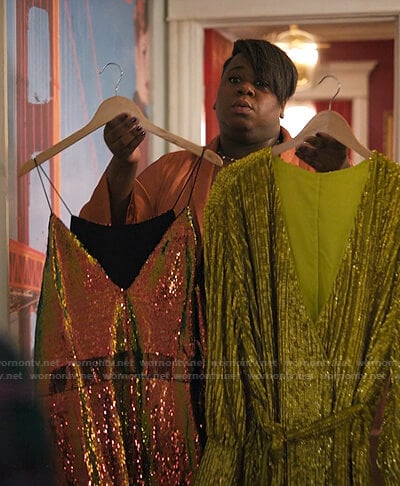 Mo's sequin v-neck mini dress on Zoeys Extraordinary Playlist