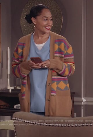 Rainbow's beige argyle knit sweater on Black-ish