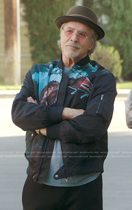 Rick's dragon bomber jacket on Kenan