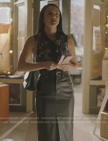 Veronica's black leather midi skirt on Riverdale