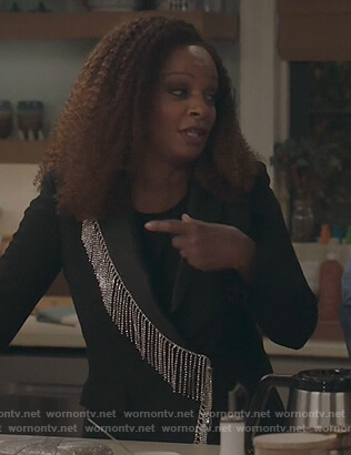Bobbi's black embellished fringe blazer on Kenan