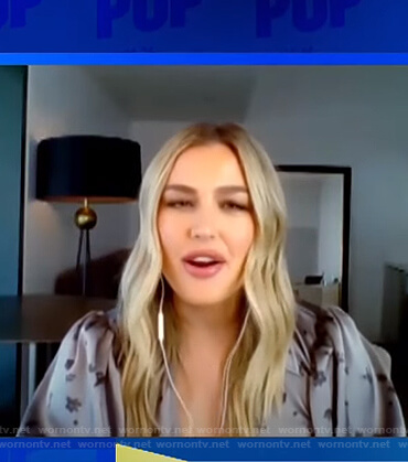 Carissa's gray floral satin ruched dress on E! News Daily Pop