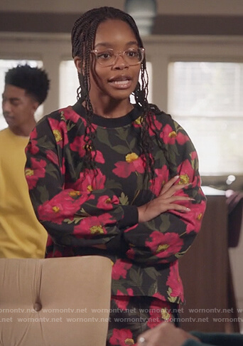 Diane's floral print sweatshirt and pants on Black-ish
