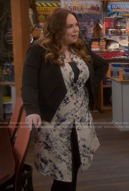 Kristin's white tie dye shirtdress on Last Man Standing
