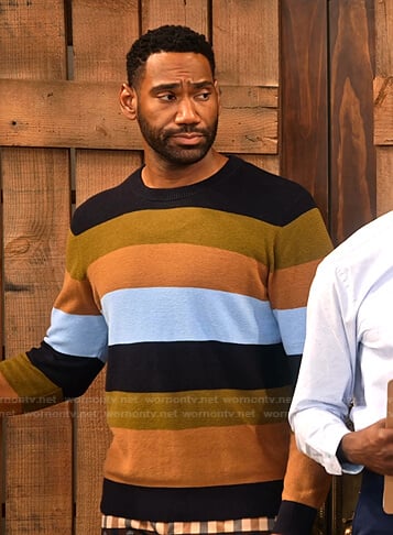 Moz's striped sweater and check pants on Family Reunion
