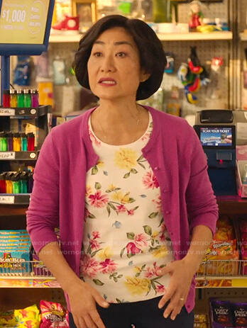 Mrs. Kim’s white floral print tee on Kims Convenience