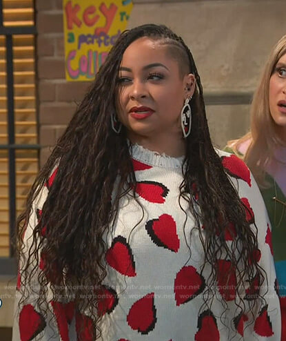 Raven's white heart print sweater on Ravens Home