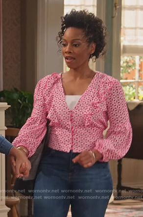 Miss Karen's pink floral ruffle top on Family Reunion