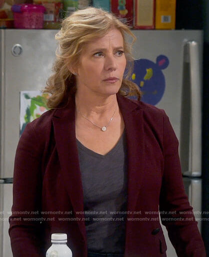 Vanessa's burgundy blazer on Last Man Standing