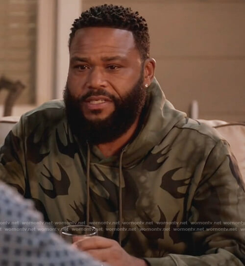 Andre's green swallow print hoodie on Black-ish
