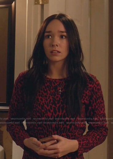 Angelina's red leopard top on Manifest
