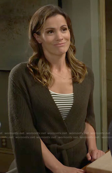 Chelsea's green split sleeve cardigan on The Young and the Restless
