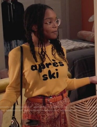 Dianne's yellow Apres Ski sweater on Black-ish
