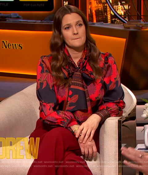 Drew's black and red floral print blouse on The Drew Barrymore Show