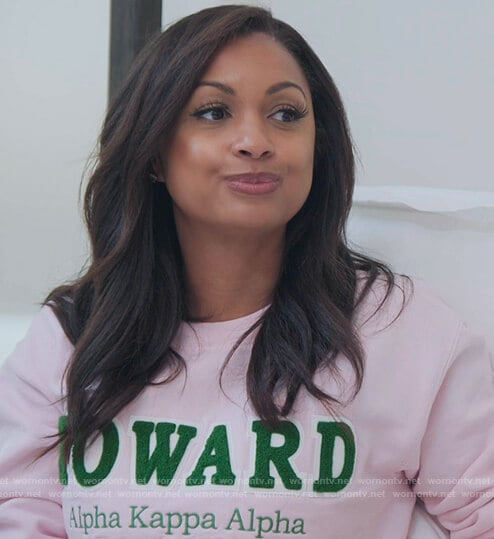Ebony's pink howard sweater on The Real Housewives of New York City