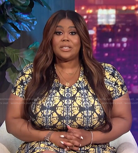 Nina's black and yellow printed dress on E! News Nightly Pop