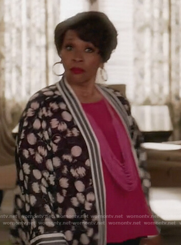 Ruby's black floral stripe trim blouse on Black-ish