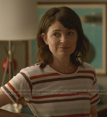 Taylor's striped tee on Bull