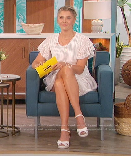 Amanda's white lace dress on The Bachelorette