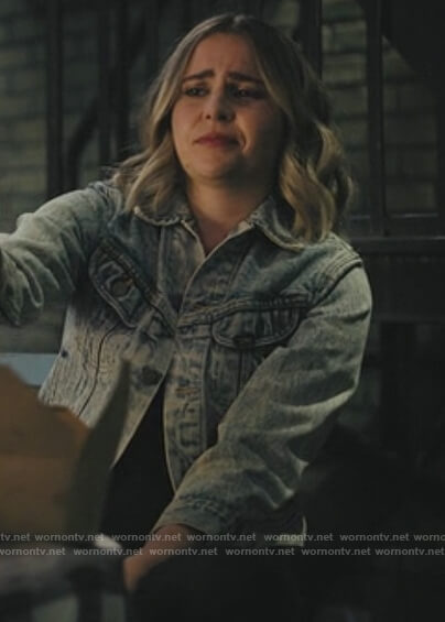 Annie's denim jacket on Good Girls