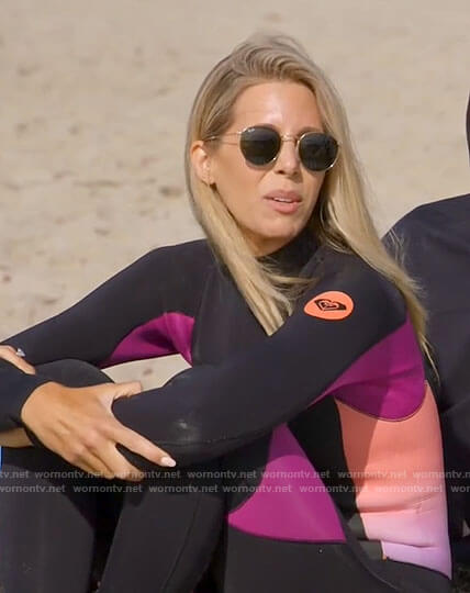 Ashley's black and pink wetsuit and sunglasses on The Hills New Beginnings