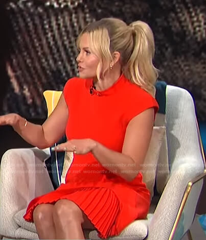Candace Cameron Bure's red pleated hem dress on E! News Daily Pop