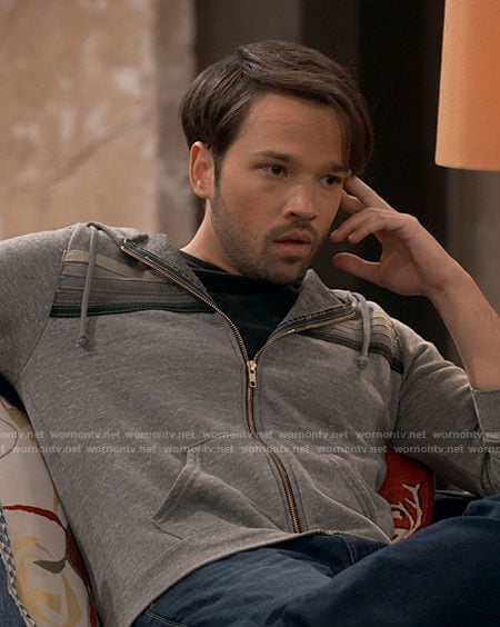 Freddie's grey striped hoodie on iCarly