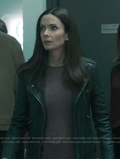 Lois's dark blue leather jacket on Superman and Lois