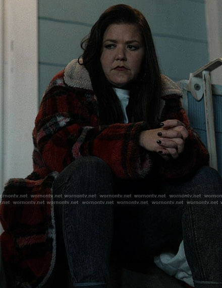 Patty's red plaid sherpa coat on Kevin Can F**k Himself