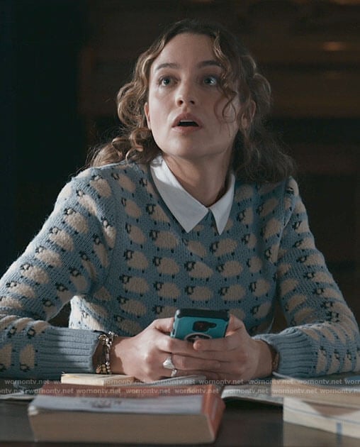 Sarah's blue sheep sweater on The Republic of Sarah
