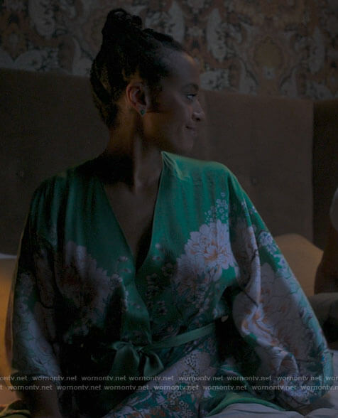 Sondi's green floral robe on Run the World