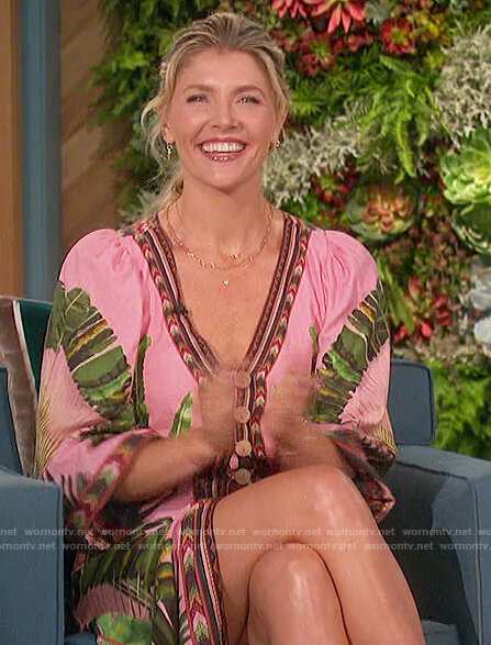 Amanda's pink palm print dress on The Talk