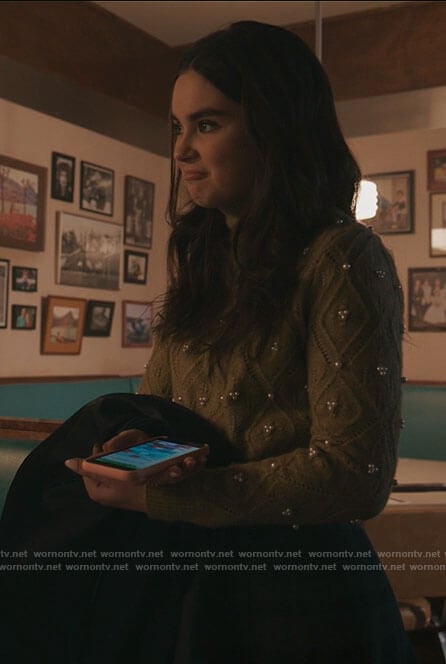 Bella's green pearl embellished sweater on The Republic of Sarah