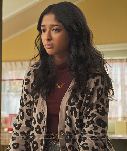 Devi's khaki leopard print cardigan on Never Have I Ever