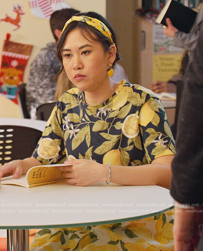 Eleanor's lemon print top and earrings on Never Have I Ever