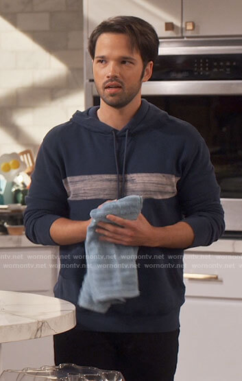 Freddie's blue painted stripe hoodie on iCarly