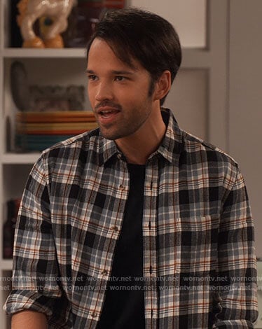 Freddie's plaid shirt on iCarly