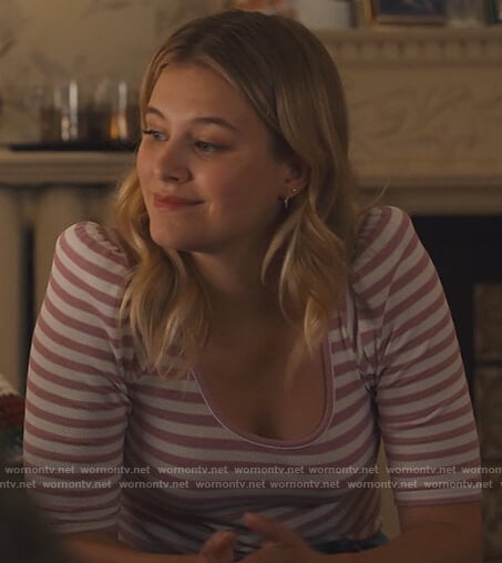 Grace's lilac stripe scoop tee on Nurses