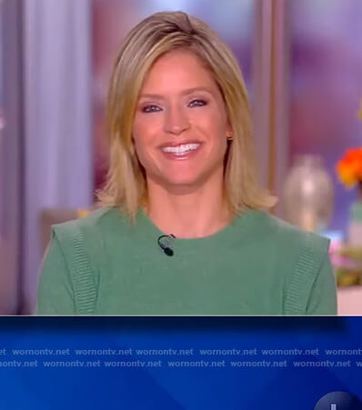 Sara's green short sleeve ruffle sweater on The View